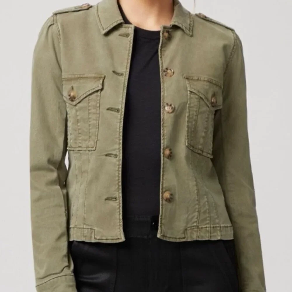 NWT PAIGE Pacey Jacket Sz.L Vintage Ivy Green  Buttons Preppy Minimalist $249 - Picture 4 of 16